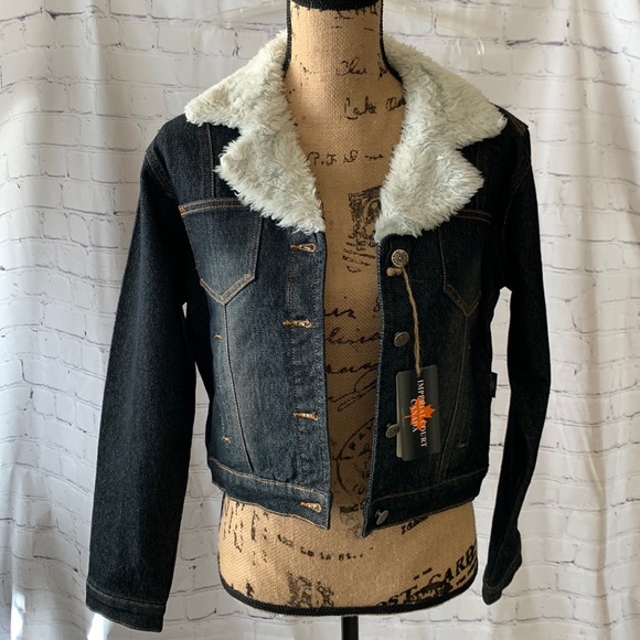 Women’s Jean Jacket - Picture 2 of 11